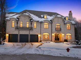 107 Carmela Ct, Bloomingdale, IL 60108