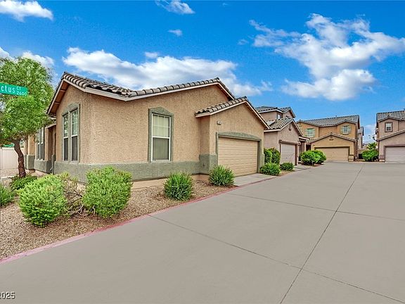 2nd image of 2625 Chin Cactus Ct