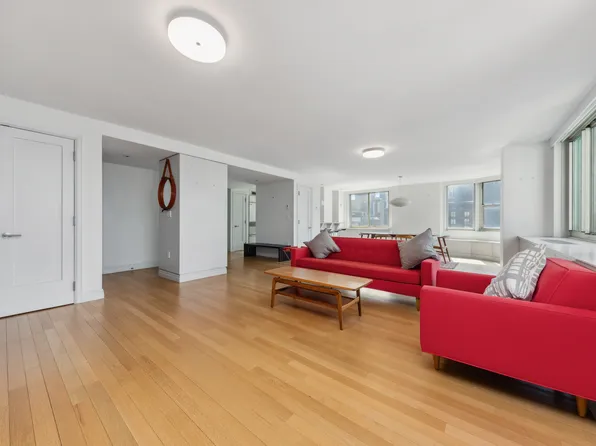 30 West 63rd Street 31FGH image 3 of 14