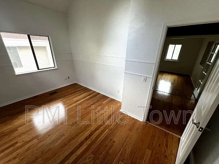 10772 W Berry Ave — Photo 18