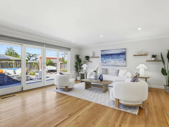 1079 The Dalles Ave, Sunnyvale, CA 94087