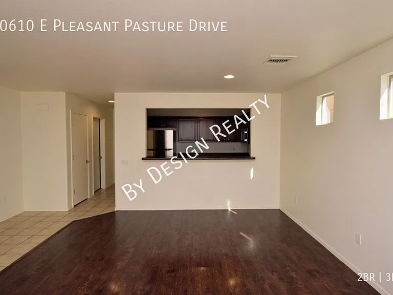 10610 E Pleasant Pasture Dr — Photo 9