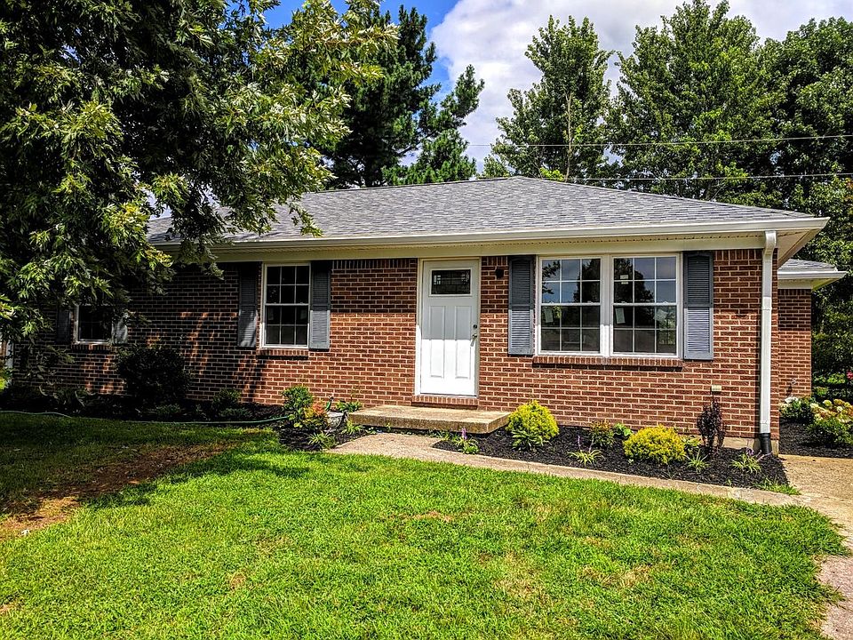 1st image of 113 Alexandria Cir