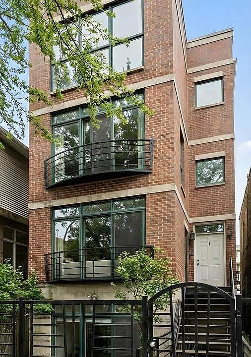 1st image of 1642 W Julian St #1