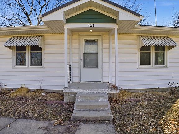 2nd image of 403 Lindy Ln