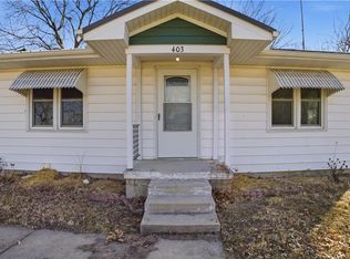 403 Lindy Ln, Holden, MO 64040