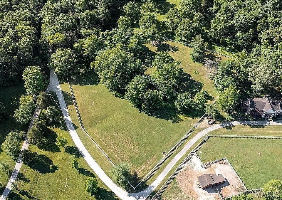 1st image of 18324 Pinhook Hollow Dr