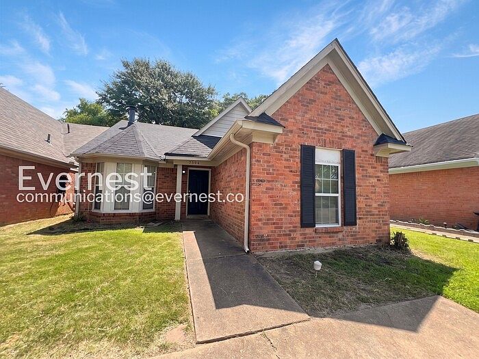 1st image of 7594 Iris Dr