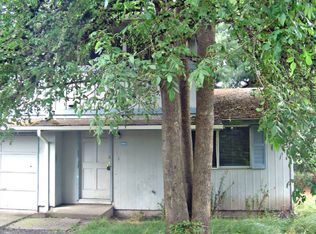 5326 A St, Springfield, OR 97478