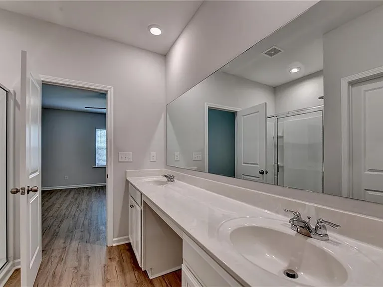 175 Grey Falcon Ave — Photo 16