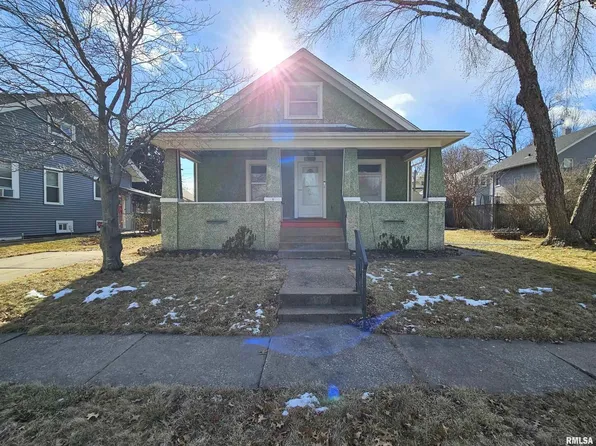 911 E Central Park Ave, Davenport, IA 52803