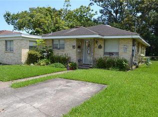 195 Ravan Ave, New Orleans, LA 70123