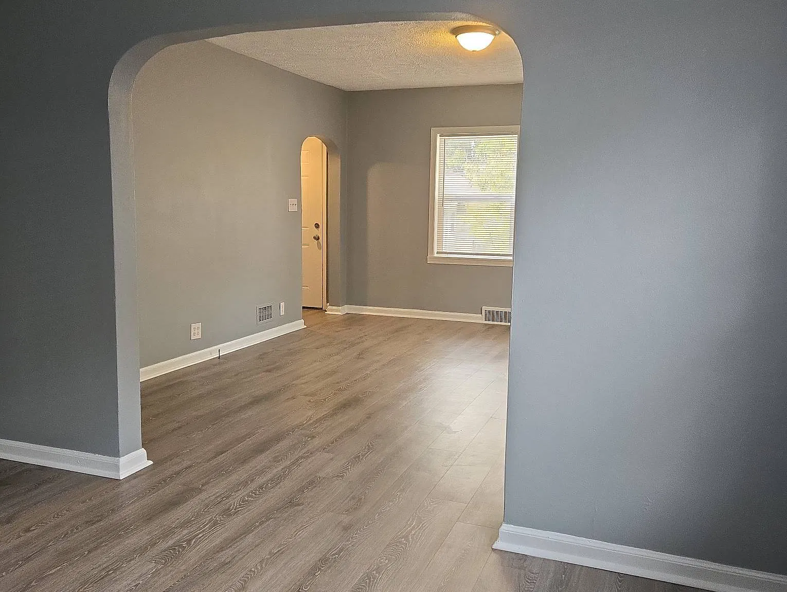 2849 East Brookside Avenue - 1 — Photo 4