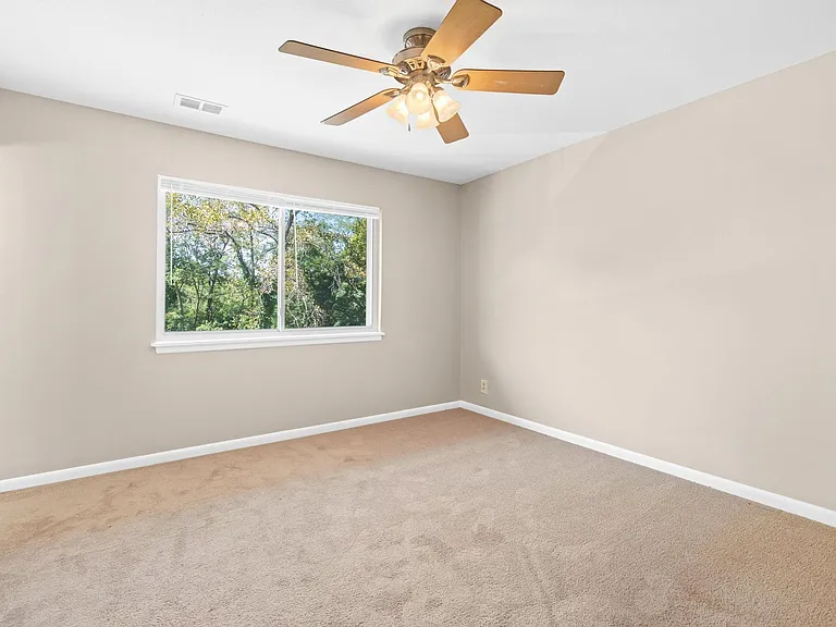 Brookview Apartments — Photo 11