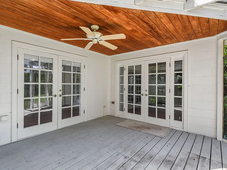 2107 Brookview Dr — Photo 25