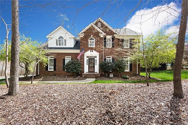 1st image of 801 Laurel Fork Dr
