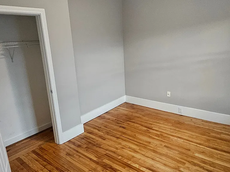 320 Hamilton St #3 — Photo 8