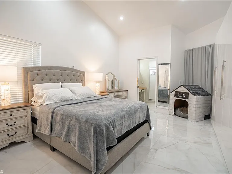 7712 Citrus Hill Ln — Photo 31