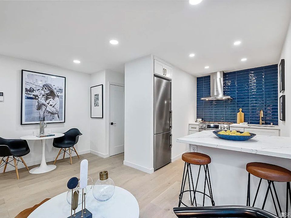 1st image of 159 4th Ave #5