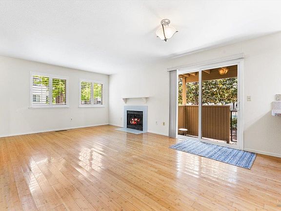 5th image of 2579 Westberry Drive