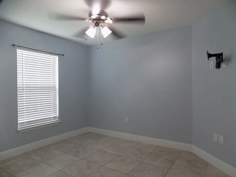 377 Cimarron Ct — Photo 21
