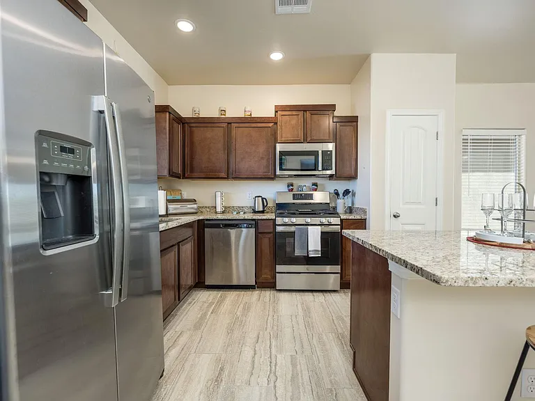 4617 Pulsar Ave — Photo 10