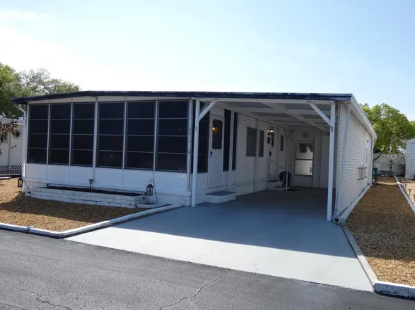 3612 Tiki Dr, Holiday, FL 34691