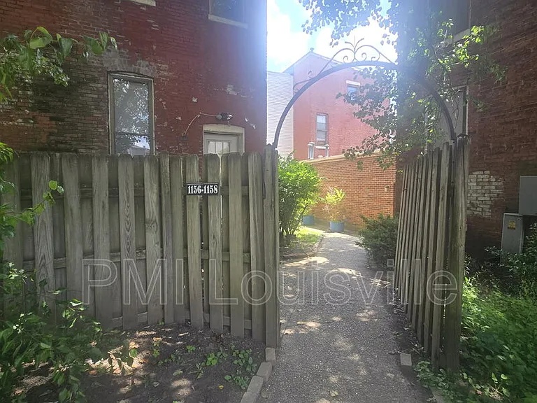 1156 S Brook St #2 — Photo 13