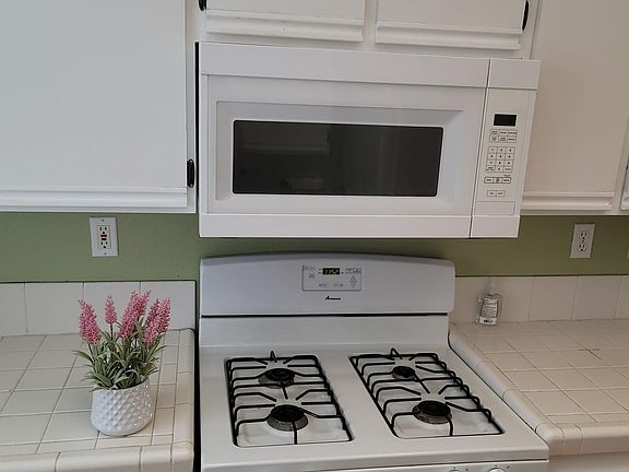 4th image of 9990 Scripps Vista Way Unit 86