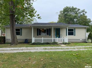 202 Rowatt St, Cambria, IL 62915