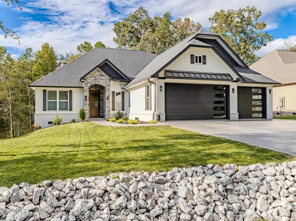 212 Mialaquo Cir, Loudon, TN 37774