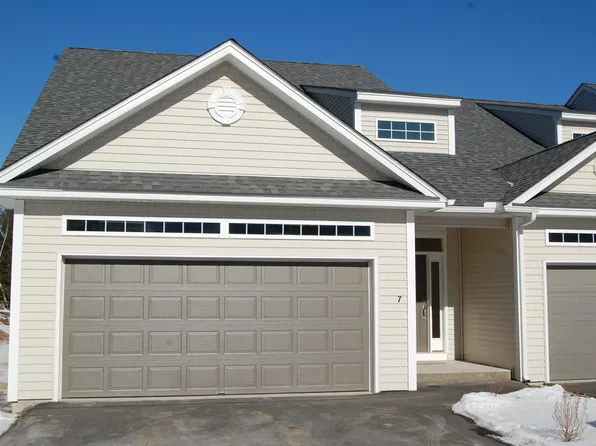 7 Chesterfield Lane #8E, Londonderry, NH 03053