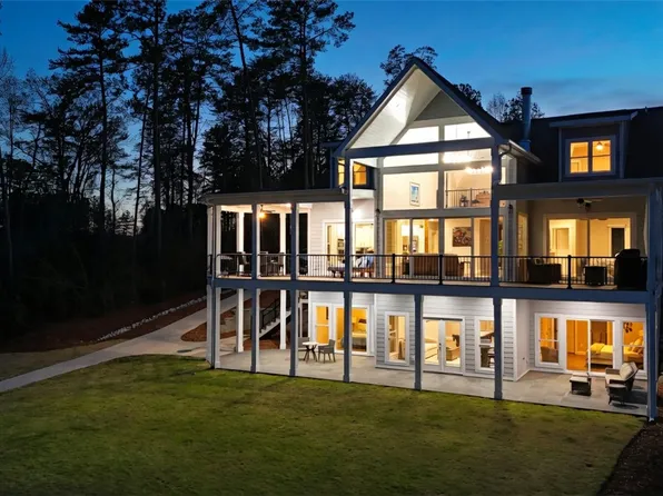 9012 Reservoir Rd, West Union, SC 29696
