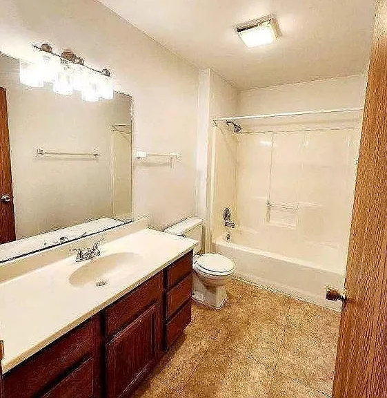 1126 12th St — Photo 9