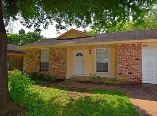 5018 W Circle Park St, Pasadena, TX 77504