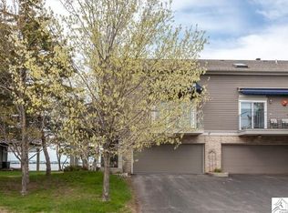 505 Marina Dr, Superior, WI 54880