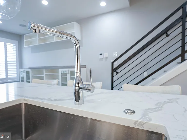 1632 K St NE #PENTHOUSE — Photo 30