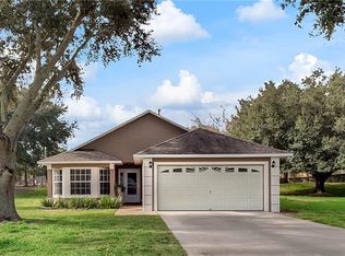926 Forest Hill Dr, Minneola, FL 34715