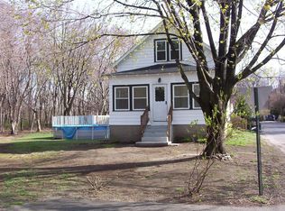 47 Edythe St, Warwick, RI 02889