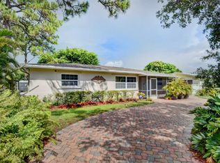 369 Forest Estates Dr, West Palm Beach, FL 33415