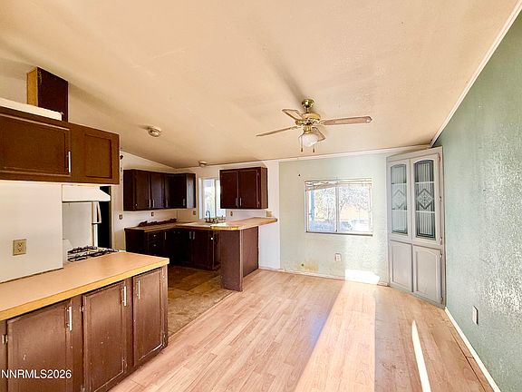 4th image of 518 Northgate Dr