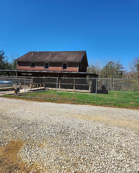 1st image of 67 Pine Mountain Rd