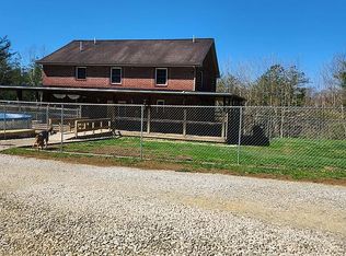 67 Pine Mountain Rd, Campton, KY