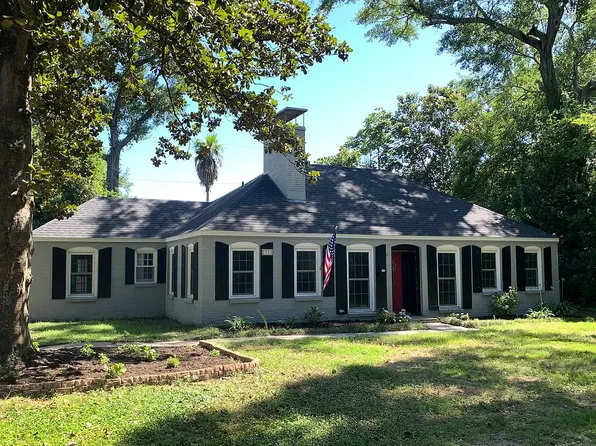 2553 Macaria Dr, Mobile, AL 36607