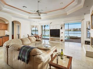 242 Mermaids Bight, Naples, FL 34103