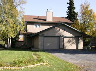 9043 Jewel Terrace St, Anchorage, AK 99502