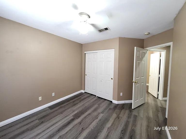 8312 Candlefish Ct — Photo 11
