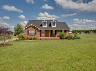 1008 Peak Dr, Castalian Springs, TN 37031