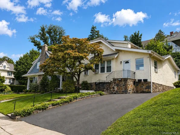 120 S Broadway Floor 1, Tarrytown, NY 10591