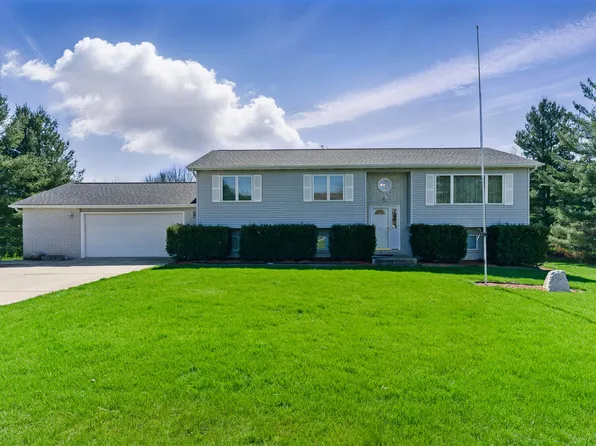 5 S Cherrywood Ln, Valparaiso, IN 46385